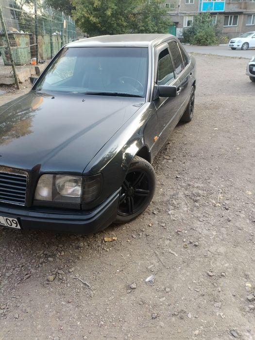 Mercedes Benz W124