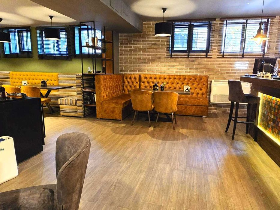 Дава се под наем Зала за събития в Пловдив, Център -  кв.м за 30.6 € - Снимка #6