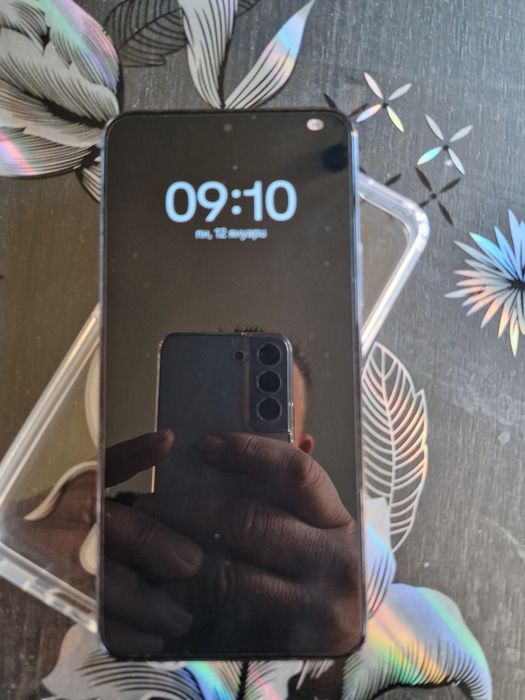 Samsung s22.        .