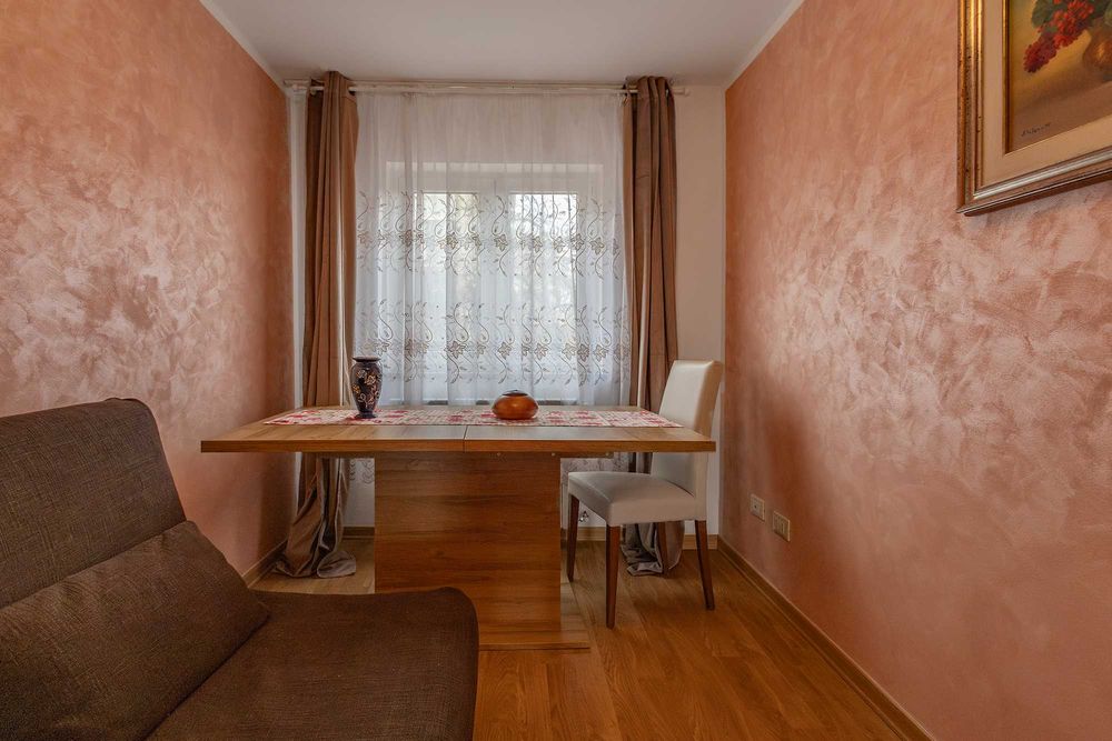Apartament cu 3 camere de vanzare in zona Lipovei, Timisoara