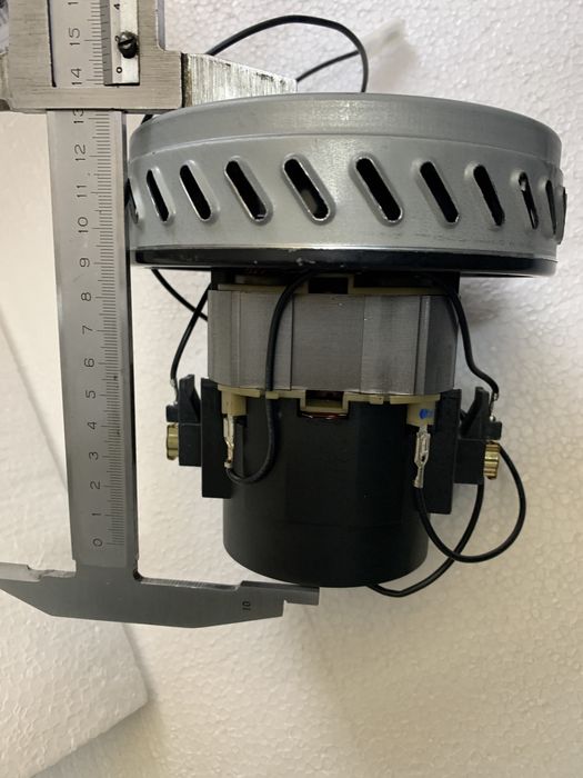 Motor aspirator 143 inaltime 143/146 diametru 1200w nou profesiona