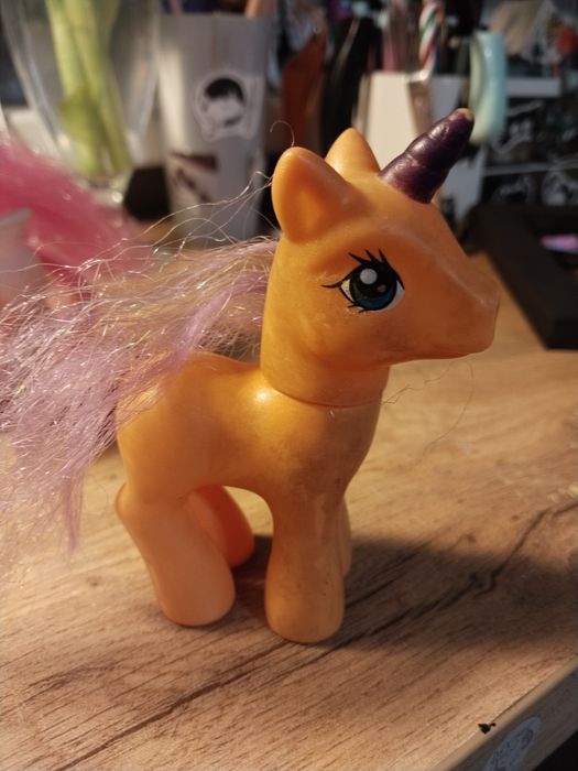 Продам пони игрушки