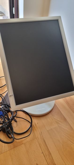 Monitor 19" Samsung Syncmaster 960 BF