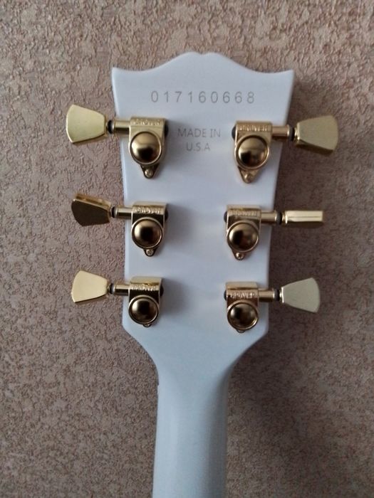 Gibson белый в золоте
