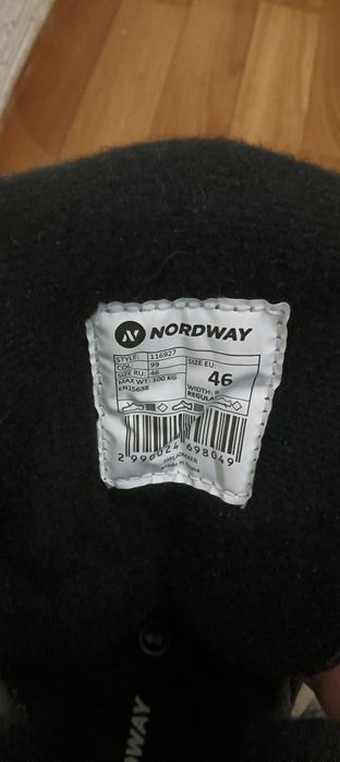 Продам коньки !!!