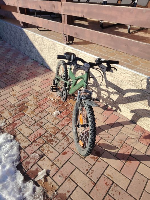 Vând bicicletă de copii mărime 20