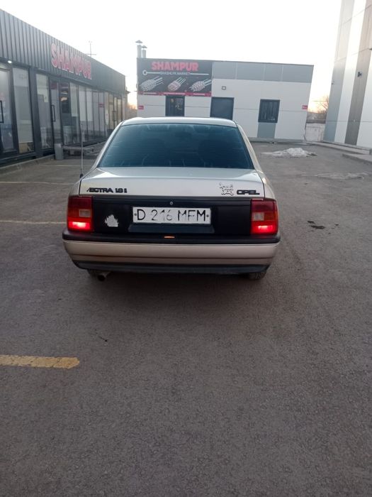 Opel Vectra 1992