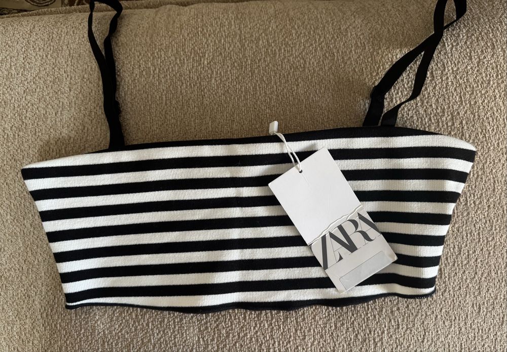 Топ в полоску на лямках