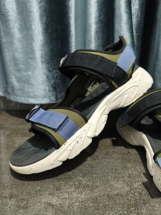 Оригинальные сандалии Skechers