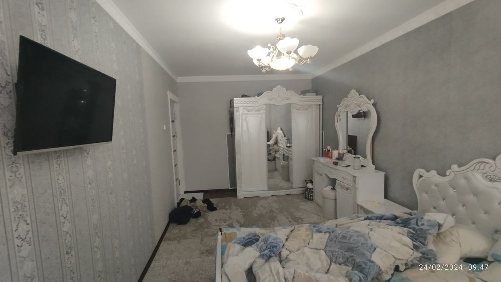 3 mikro rayon 4 etajli dom 2 etaj  3 xonali uy  56000$