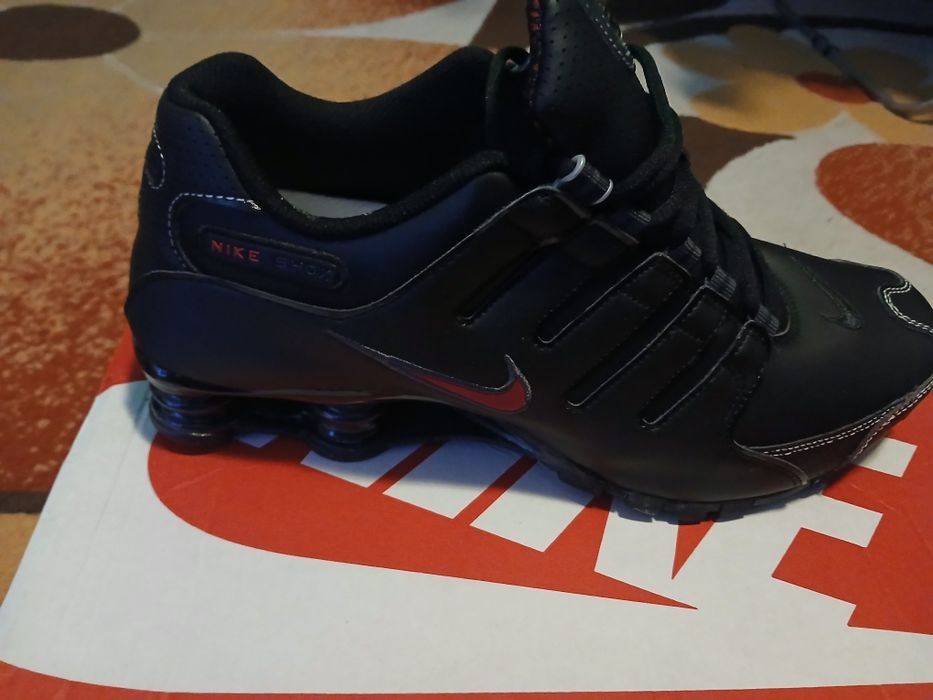 Adidasi Nike Shox Nz