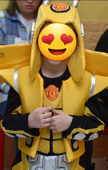 Продам новогодний костюм