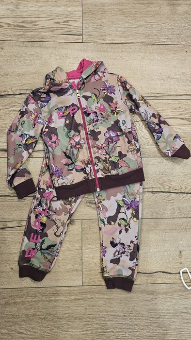 Дрехи на Replay за 2 годишно момиче