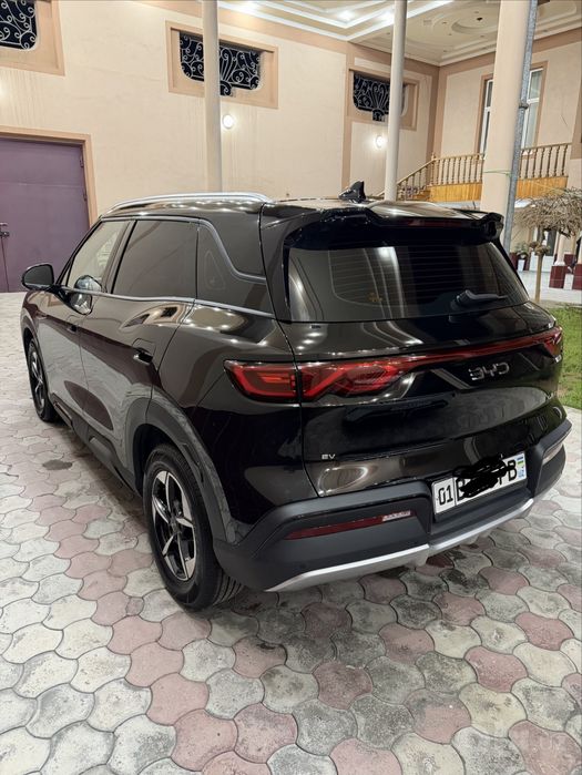 BYD Yuan Up 2024 yil 49.000 probeg kraska tozza
