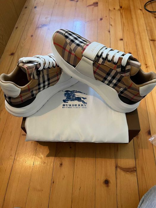 Унисекс Обувки Burberry