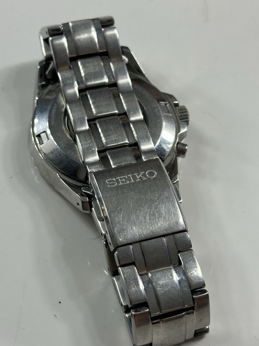 Продам часы SEIKO оригинал