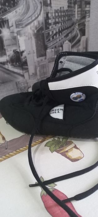 Спортивной обувь,детские борцовки