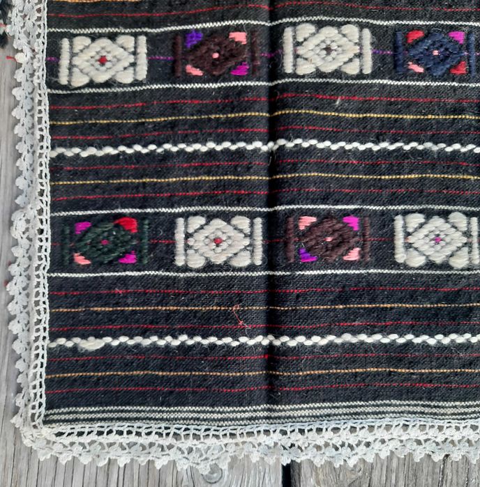 Автентична престилка за носия