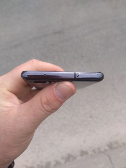 Samsung Galaxy S20FE  Хорошш!!!