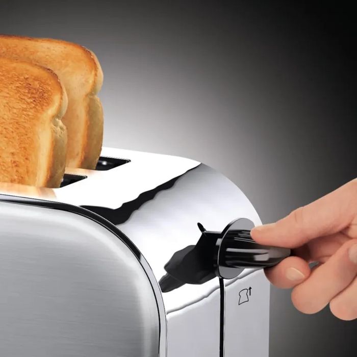 Тостер Russell Hobbs Adventure 4 Slice
