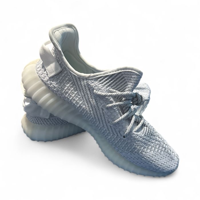 Yeezy Boost 350 Triple White