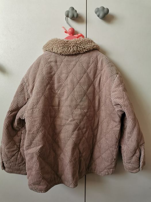 Geaca fete Zara marime 110 cm 5 ani