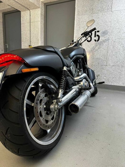 Harley Davidson V-Rod Muscle VRSCF
