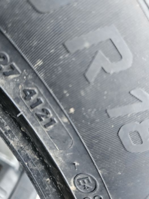 Гуми 225/60/18 дот21