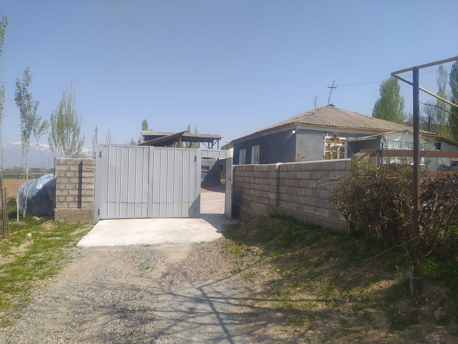 Уй сотилади,20 сотих! Булип хам сотаман,5 ёки 6 сотихдан!