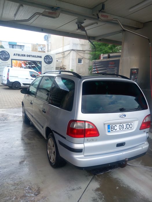 Ford galaxi 1400 euro