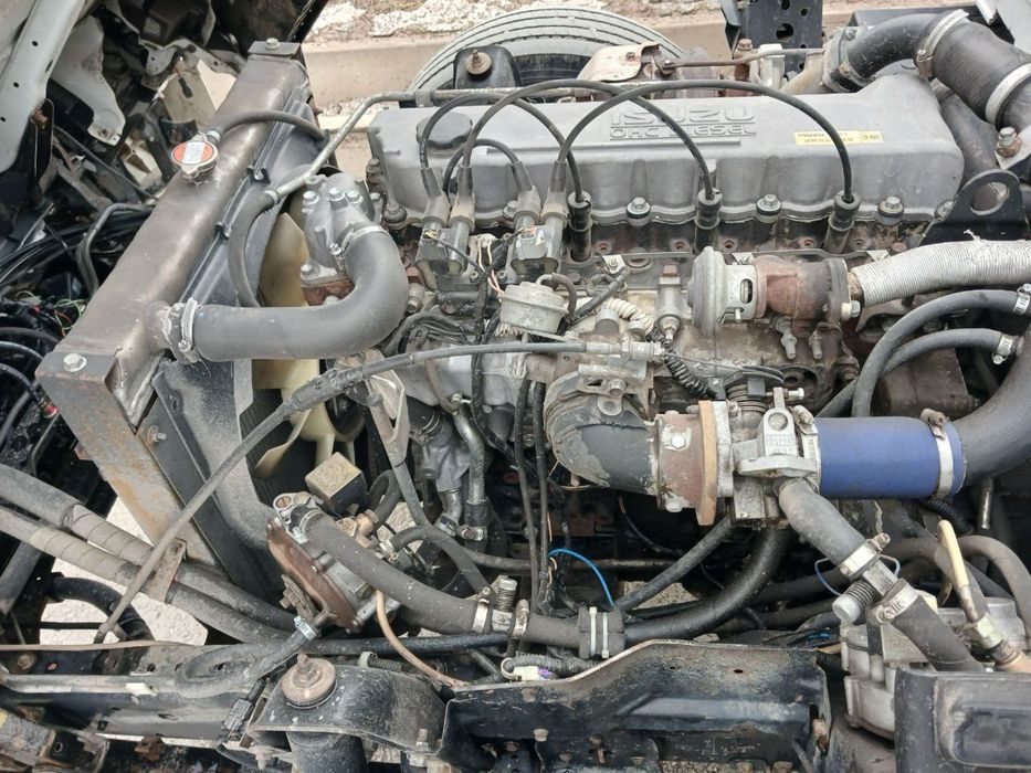 Isuzu lar sotiladi. Исузу лар сотилади.