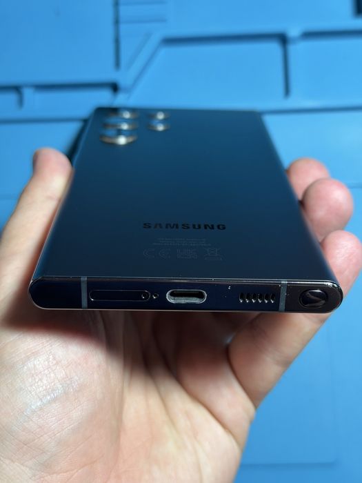 Samsung Galaxy S22 Ultra. 256Gb.Black