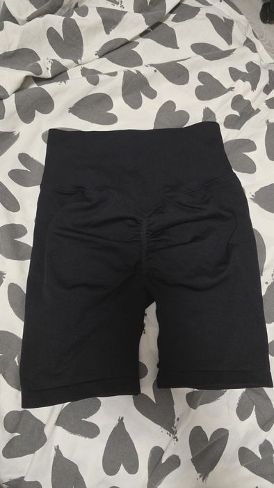 Спортно повдигащо долнище