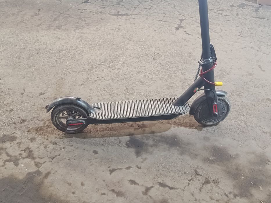 Продам самокат электрический