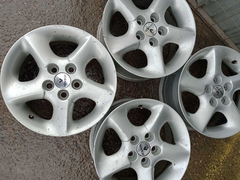 Jante aliaj r15 și r16