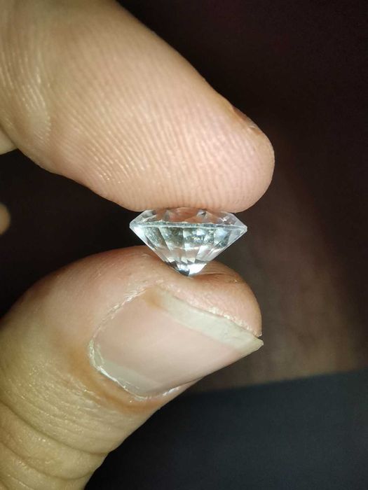 Цирконий Round Brilliant фасет