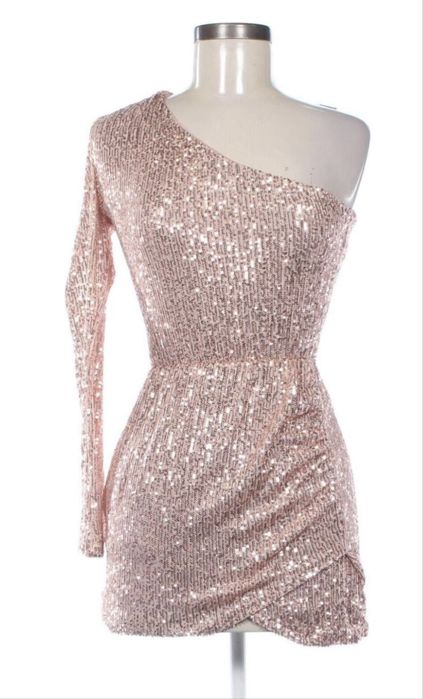 Страхотни рокли за повод или фотосесия