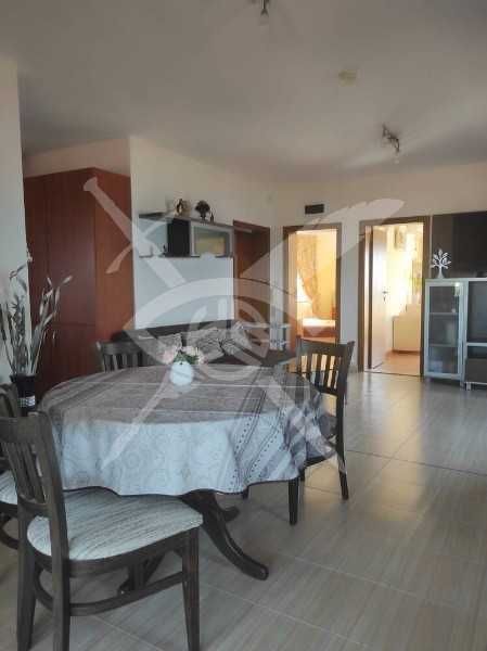 Тристаен апартамент в Созопол 85391