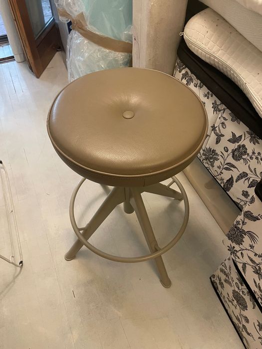 TROLLBERGET Taburet piele nou Ikea