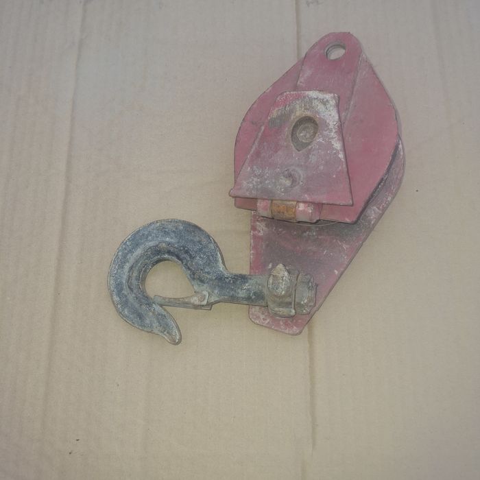 Блок монтажный (полиспась)