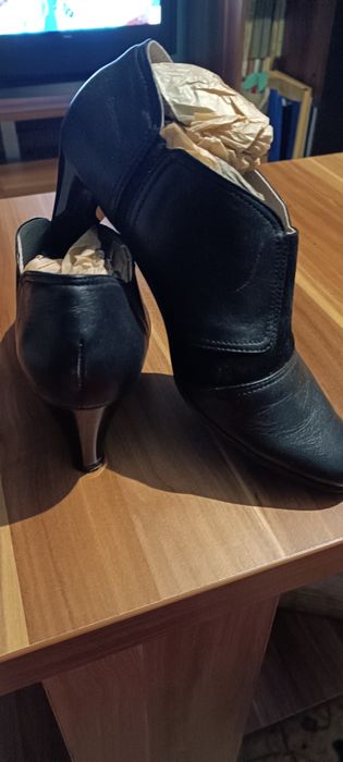 Ghetuțe din piele Nr 39