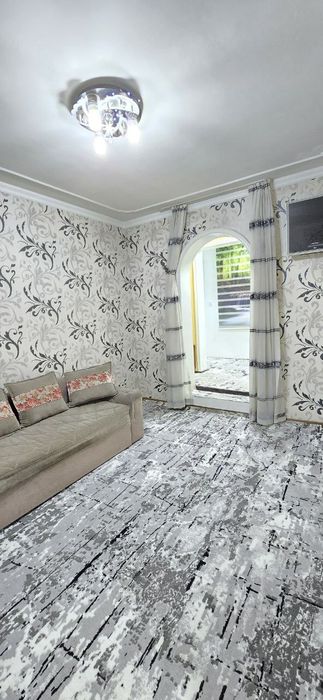 Продается чиланзар 19квл 2 ком