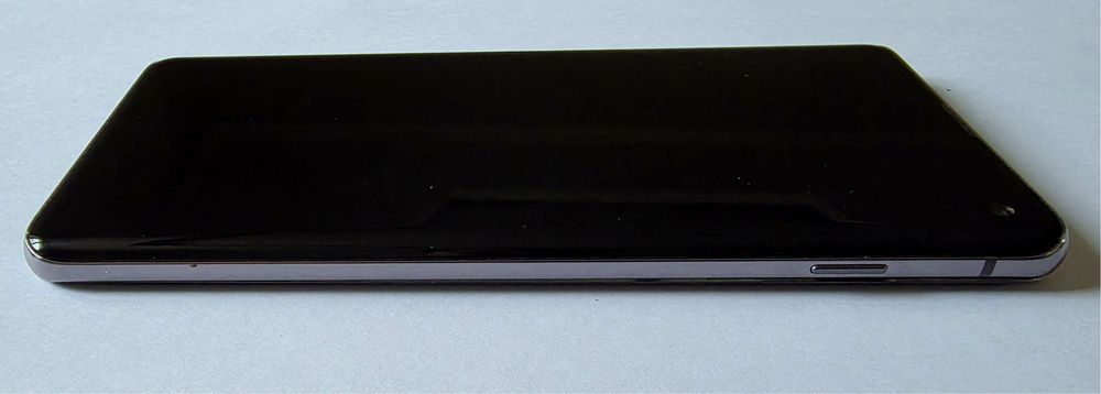 Продам samsung s10 128 gb