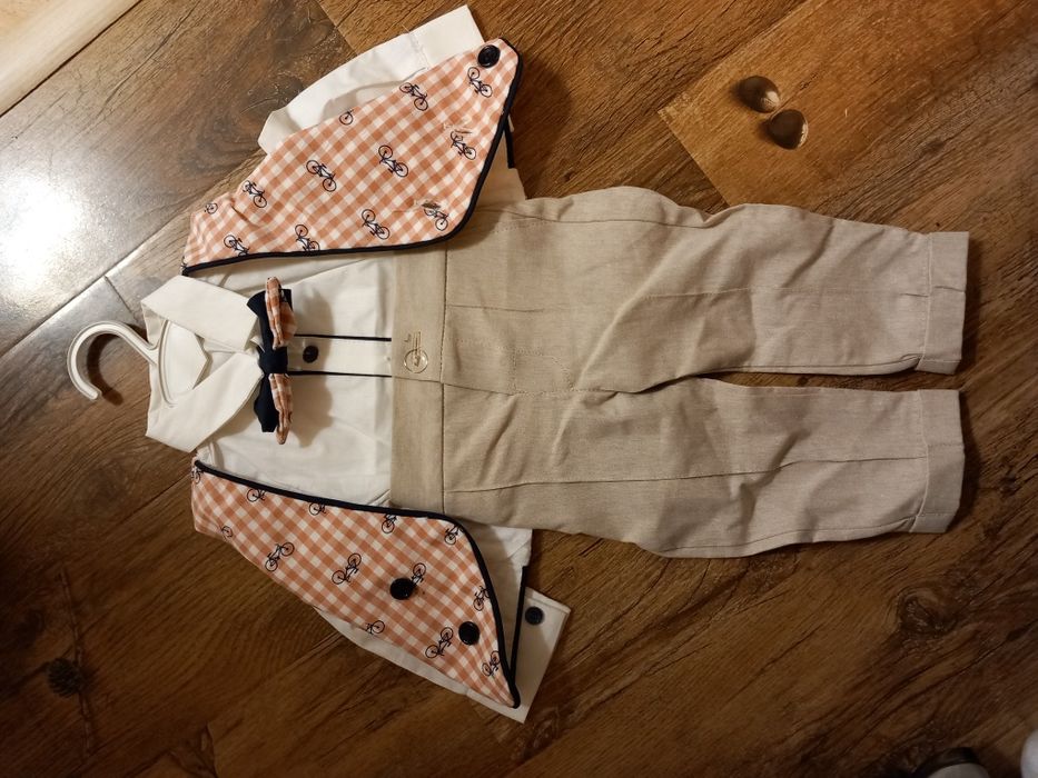 Costumase deluka de băieți