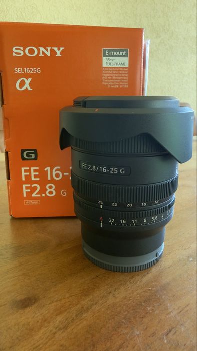 Продавам обектив Sony FE 16–25mm F2.8 G