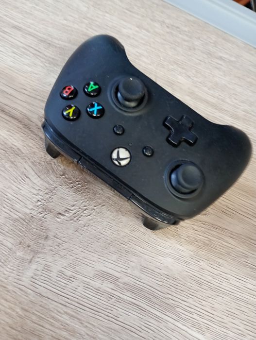 2 Controllere Wireless Compatibile Xbox One / PC – Stare Excelentă