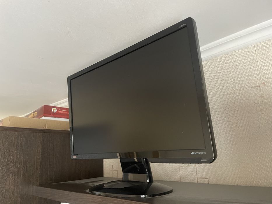 Монитор BenQ (60-70 грц)