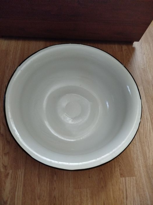 Эмалированный Таз на 10 литров