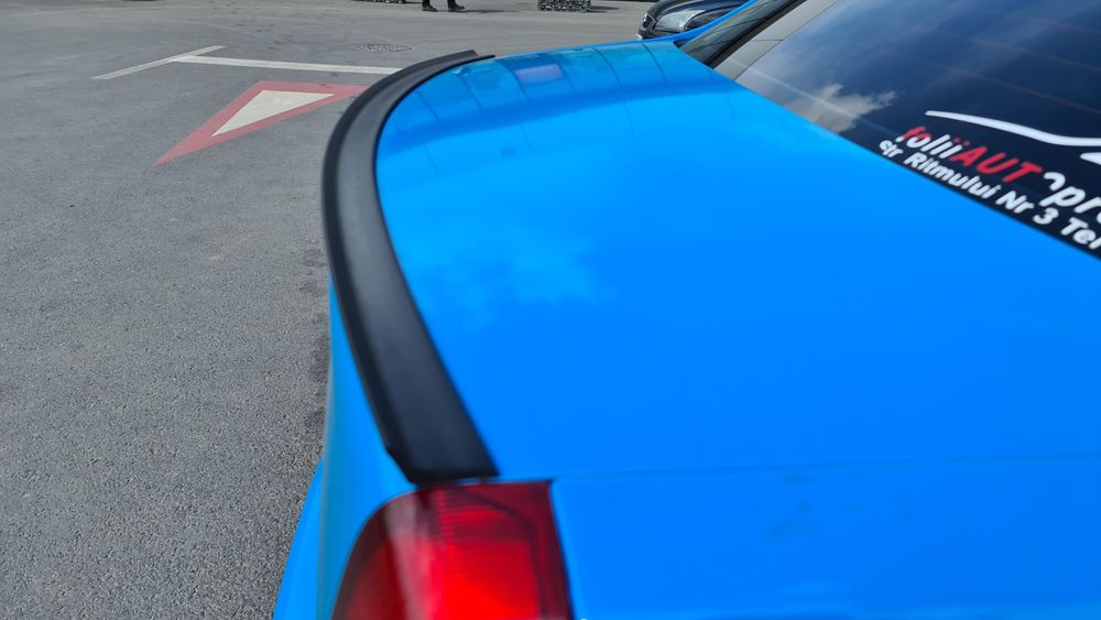 Eleron coada de randunica universal cauciucat