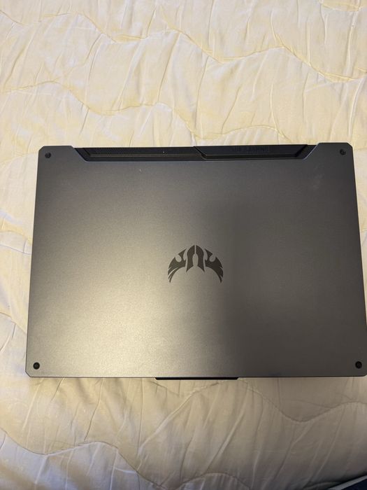 Ноутбук Asus 1660 ti